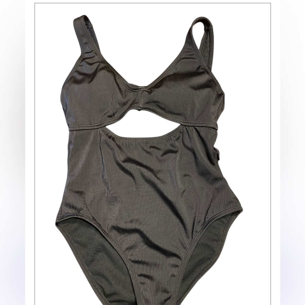 InMocean women’s one piece swimsuit. Size small. Ribbed, tie back. Black.